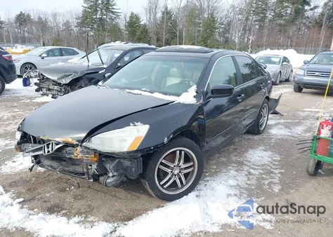 2004 Honda Accord 3.0 Ex z USA, uszkodzony, nr VIN 1HGCM66524A003071